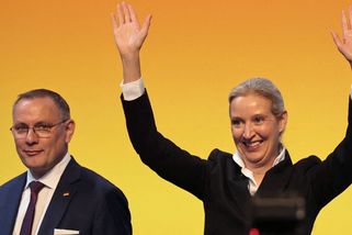 V čele AfD zůstávají Weidelová s Chrupallou, rozhodli delegáti - Novinky